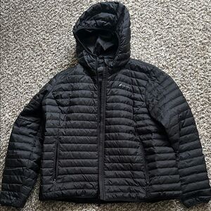 Women’s XL Eddie Bauer puffer black